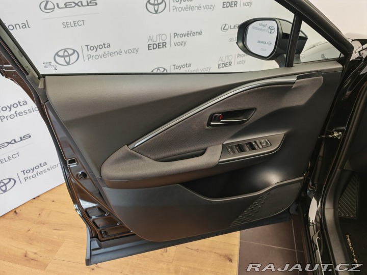 Toyota C-HR 2.0 Hybrid Style 4x2 2024