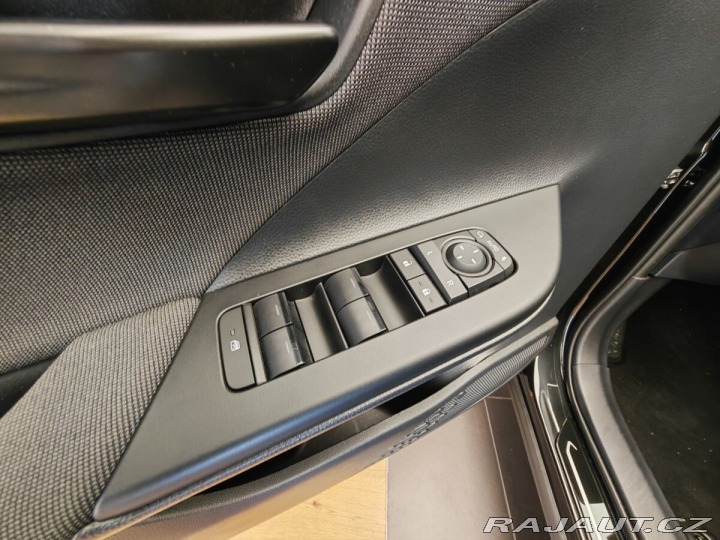 Toyota C-HR 2.0 Hybrid Style 4x2 2024