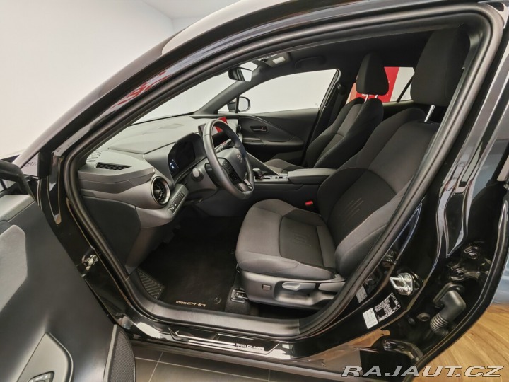 Toyota C-HR 2.0 Hybrid 4x2 Style 2024