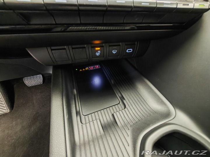 Toyota C-HR 2.0 Hybrid 4x2 Style 2024