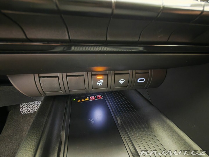 Toyota C-HR 2.0 Hybrid 4x2 Style 2024