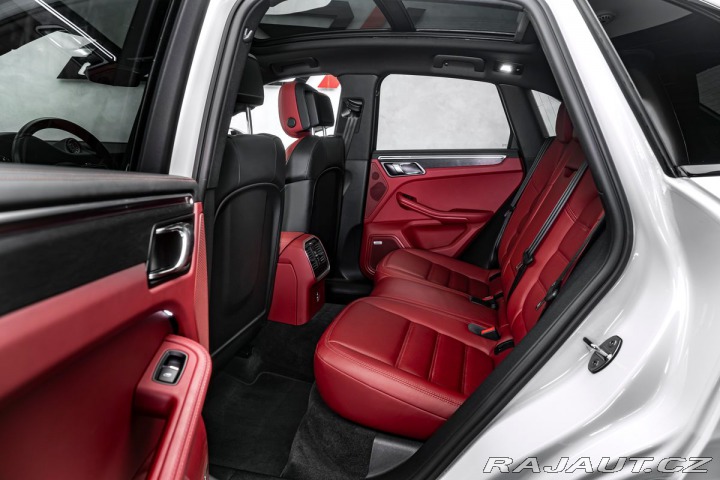 Porsche Macan GTS, vzduch, panorama, CZ 2023