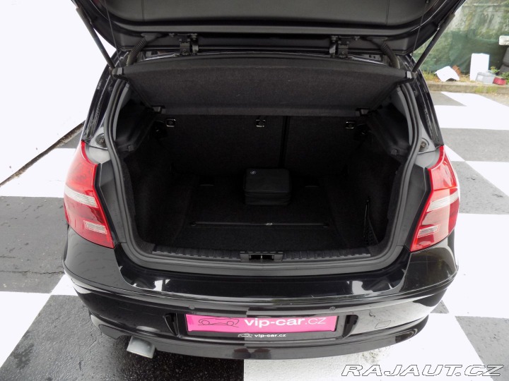 BMW 1 118d/Bi-xenon/AT/ 2007