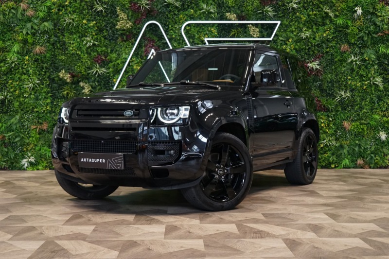 Land Rover Defender 90*V8*P525*HUD*TAŽNÉ*PANO