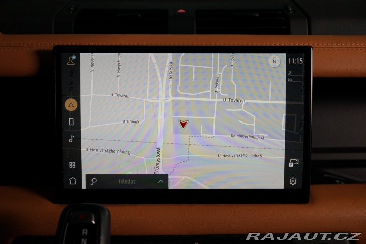 Land Rover Defender 90*V8*P525*HUD*TAŽNÉ*PANO 2022