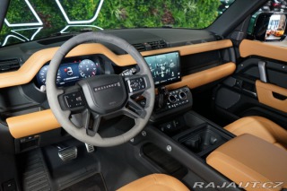 Land Rover Defender 90*V8*P525*HUD*TAŽNÉ*PANO 2022
