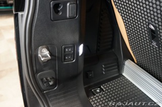 Land Rover Defender 90*V8*P525*HUD*TAŽNÉ*PANO 2022
