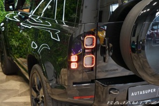 Land Rover Defender 90*V8*P525*HUD*TAŽNÉ*PANO 2022