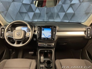 Volvo XC40 T3 120KW A/T MOMENTUM PRO 2020