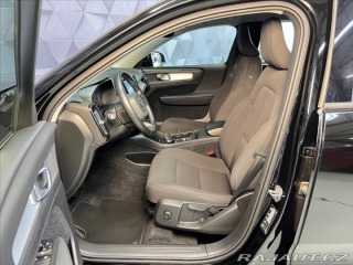Volvo XC40 T3 120KW A/T MOMENTUM PRO 2020
