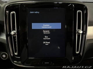 Volvo XC40 T3 120KW A/T MOMENTUM PRO 2020