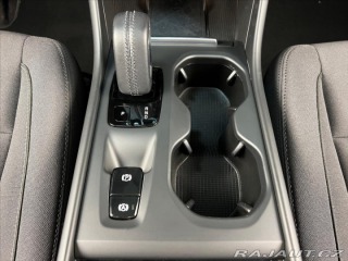Volvo XC40 T3 120KW A/T MOMENTUM PRO 2020