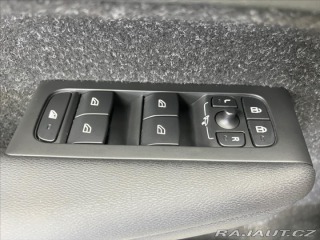 Volvo XC40 T3 120KW A/T MOMENTUM PRO 2020