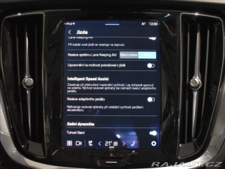 Volvo S60 2,0 B4 Core Bezklíč 2024