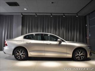 Volvo S60 2,0 B4 Core Bezklíč 2024