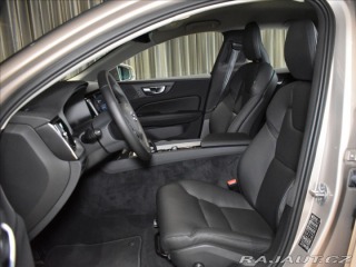 Volvo S60 2,0 B4 Core Bezklíč 2024