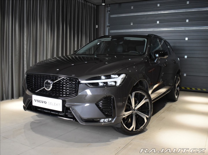 Volvo XC60 2,0 B5 R vzduch,B&W,h 2022
