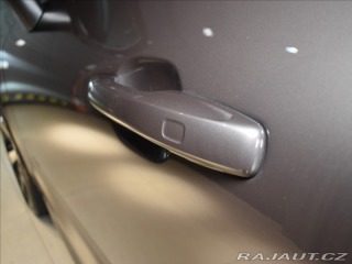 Volvo XC60 2,0 B5 R vzduch,B&W,h 2022