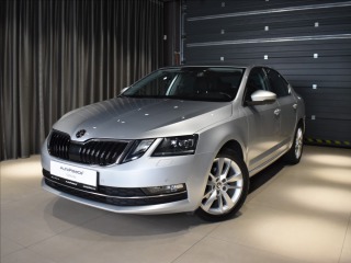 Škoda Octavia 1,6 TDI Style Bezklíč,Tem