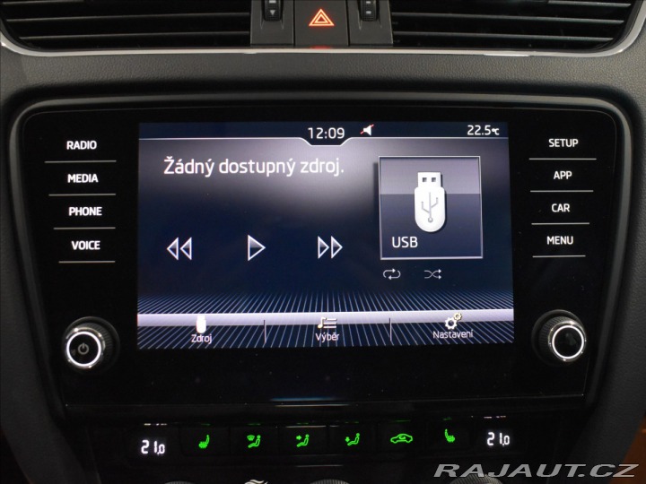 Škoda Octavia 1,6 TDI Style Bezklíč,Tem 2017