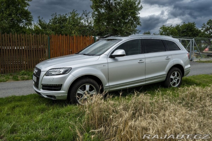 Audi Q7 3,0 tdi S line. 2011