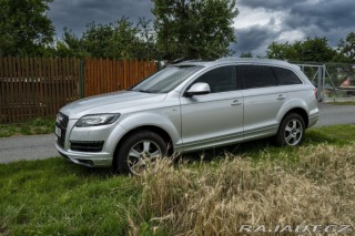 Audi Q7 3,0   tdi S line. 2011