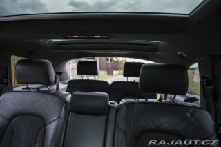 Audi Q7 3,0   tdi S line. 2011