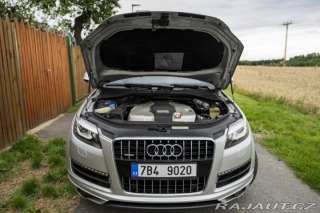 Audi Q7 3,0   tdi S line. 2011