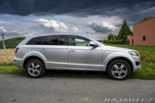 Audi Q7 3,0   tdi S line. 2011
