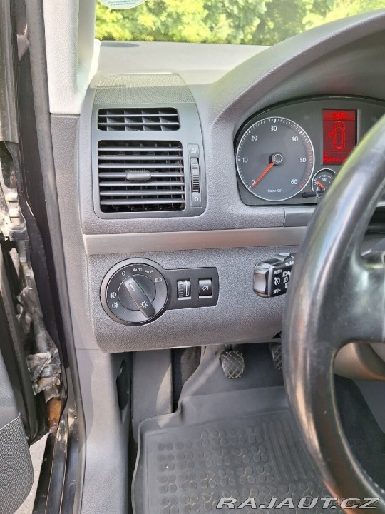 Volkswagen Touran 2,0 TDI 2 2008