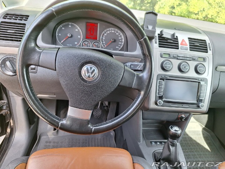 Volkswagen Touran 2,0 TDI 2 2008