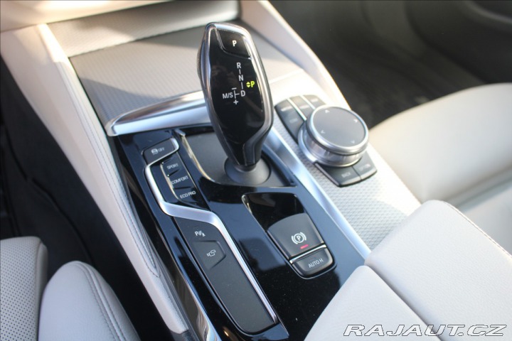 BMW 5 3,0 540d xDrive M Sport 2019
