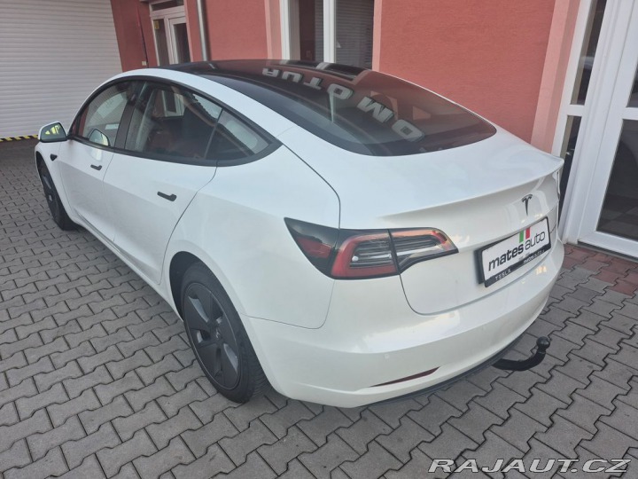 Tesla Model 3 Dual Motor AWD rezervace 2022