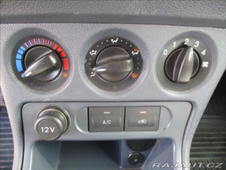 Ford Tourneo Connect 1,8 TDCi 81kw 5míst 2x šo 2013