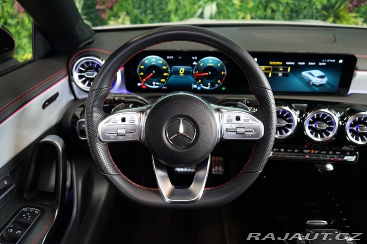 Mercedes-Benz CLA 200d*SB*TAŽNÉ*KAMERA*AMG* 2024