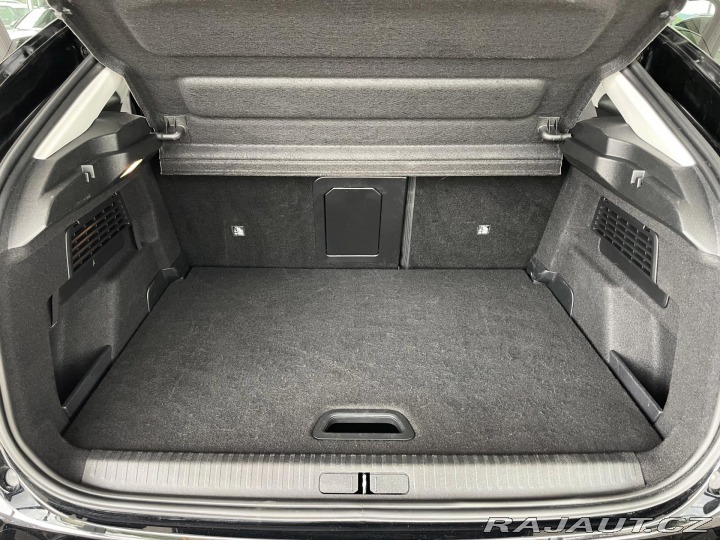 Citroën C4 1,2PT 130*AT*SHINE*Head-U 2023