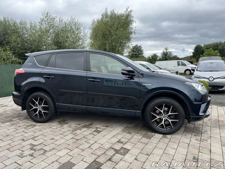 Toyota RAV4 2.5 118kW Hybrid 4x4 Sele 2017