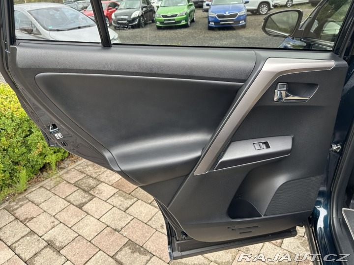 Toyota RAV4 2.5 118kW Hybrid 4x4 Sele 2017