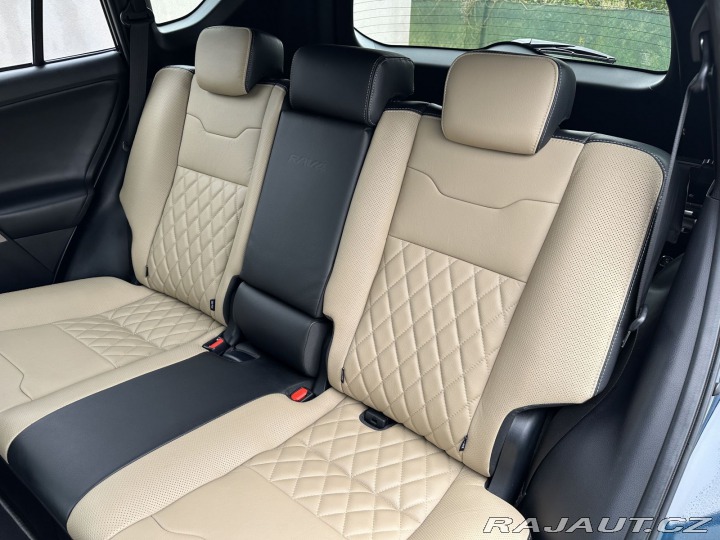 Toyota RAV4 2.5 118kW Hybrid 4x4 Sele 2017