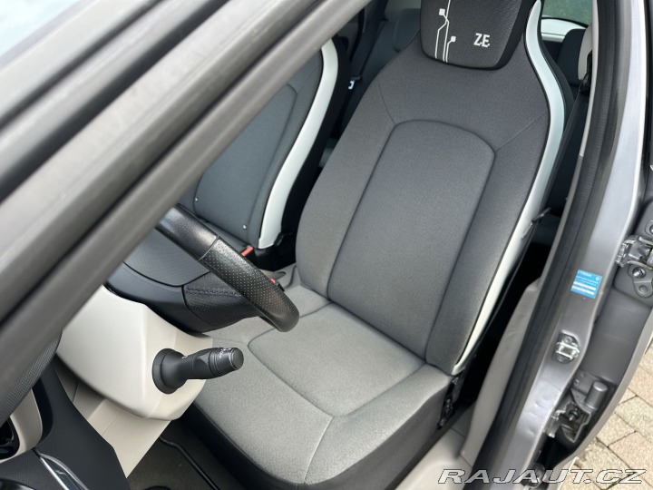 Renault ZOE 43kW 22KWH R240 INTENSE N 2015