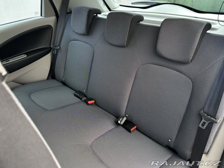 Renault ZOE 43kW 22KWH R240 INTENSE N 2015
