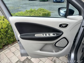Renault ZOE 43kW 22KWH R240 INTENSE N 2015