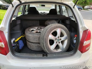 Škoda Fabia 2 kombi 1.6 TDI Elegance 2011