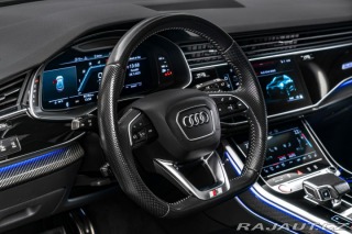 Audi SQ8 TDI Vzduch LED Pano B& 2020