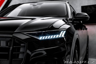 Audi SQ8 TDI Vzduch LED Pano B& 2020