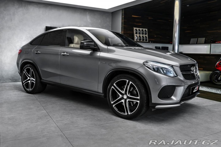 Mercedes-Benz GLE  2016