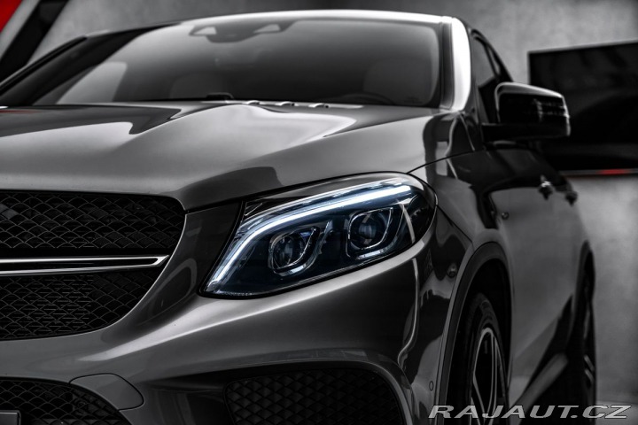 Mercedes-Benz GLE  2016