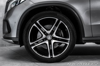 Mercedes-Benz GLE  2016