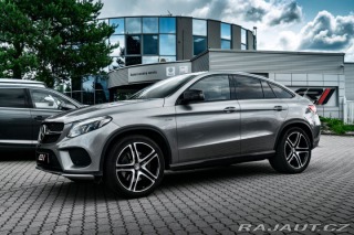 Mercedes-Benz GLE  2016