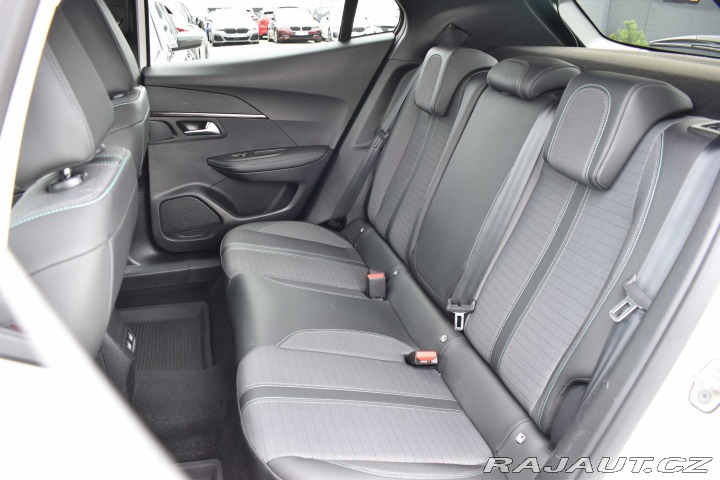 Peugeot 2008 1.5 BlueHDi*TAŽNÉ*REZERVA 2021